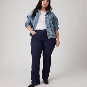 NWT Levi's Classic Bootcut Jeans in Island Rinse Dark Wash - size 20W
